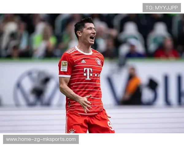 拜仁慕尼黑—莱万多夫斯基门线上抢点制胜